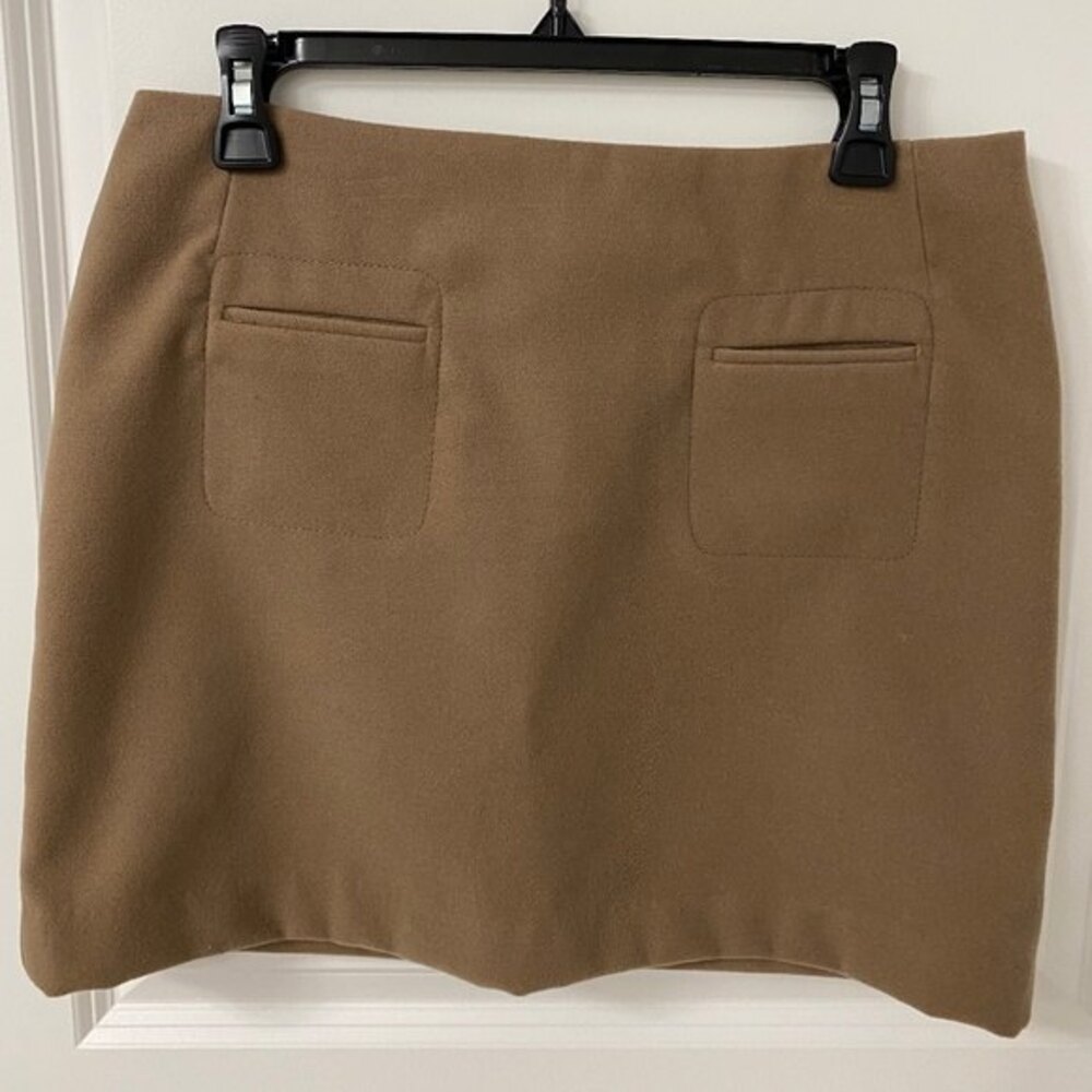 Dalia Collection Brown Tailored Mini Skirt Size 6 Front Pockets Modern Fit